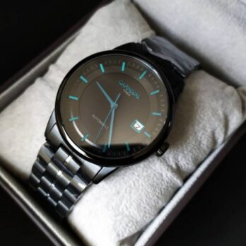 механічний годинник Carnival Special