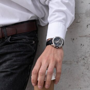 механічний годинник Carnival Genius