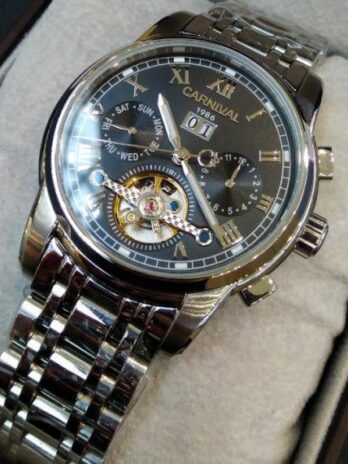 механічний годинник Carnival First