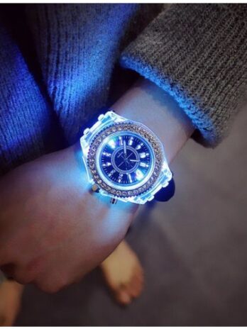 Жіночий годинник Geneva Lighter