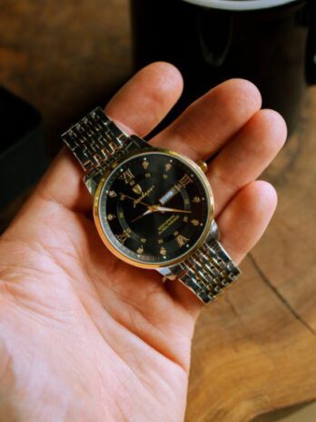 годинник Hemsut Poedagar